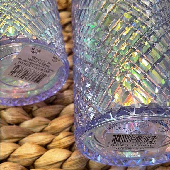 24 and 16 oz NWT Starbucks *2022 winter collection* tumblers - Picture 5 of 9